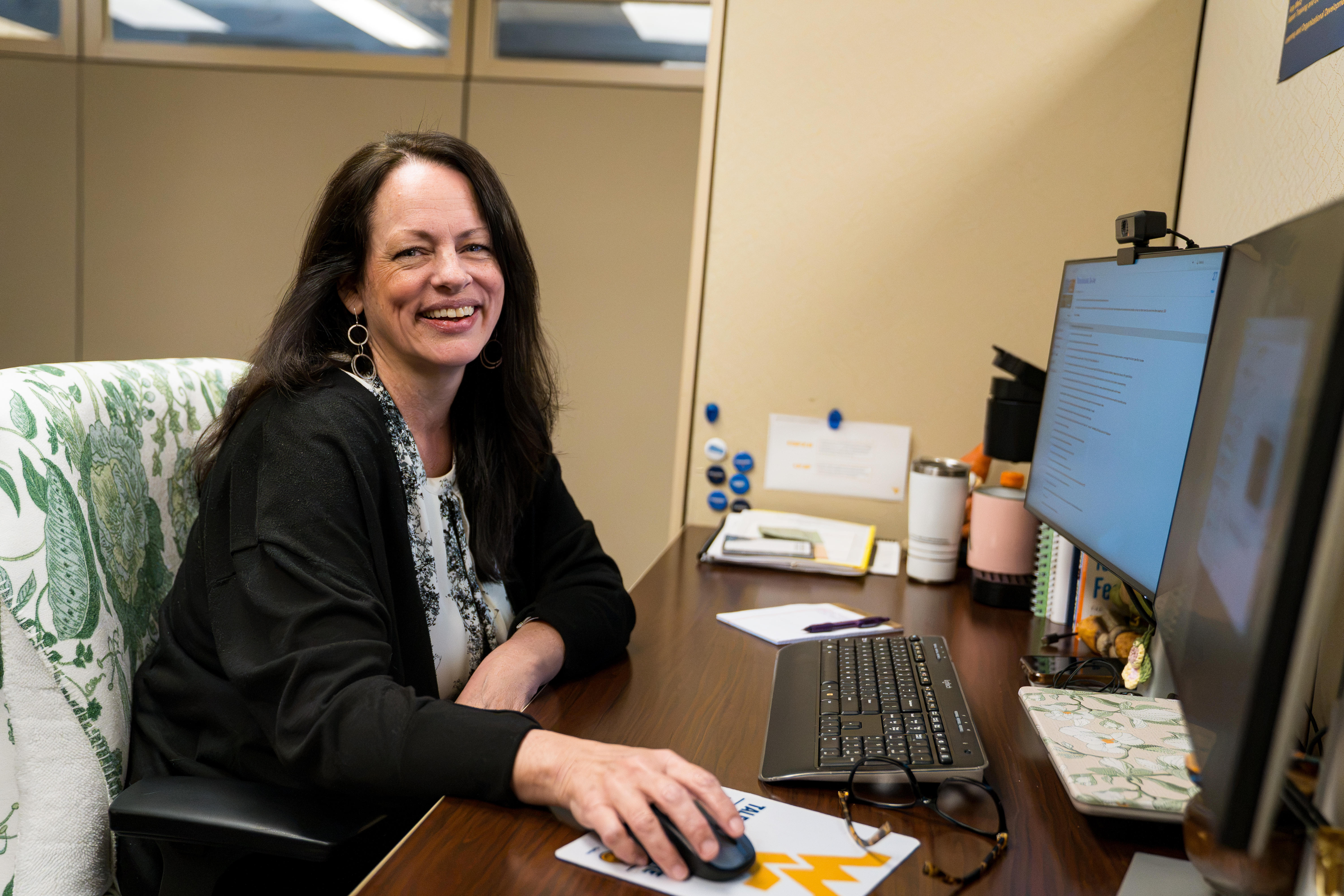MOUNTAINEER SPOTLIGHT: WVU specialist puts teaching experience to work for new employees